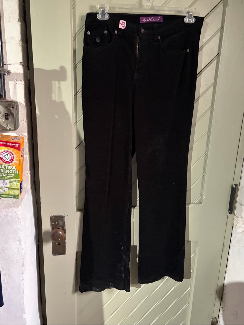 Gloria Vanderbilt Black Women’s Straight-Leg corduroy Jeans